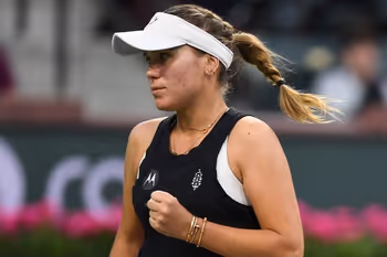 Person, Accessories, Jewelry