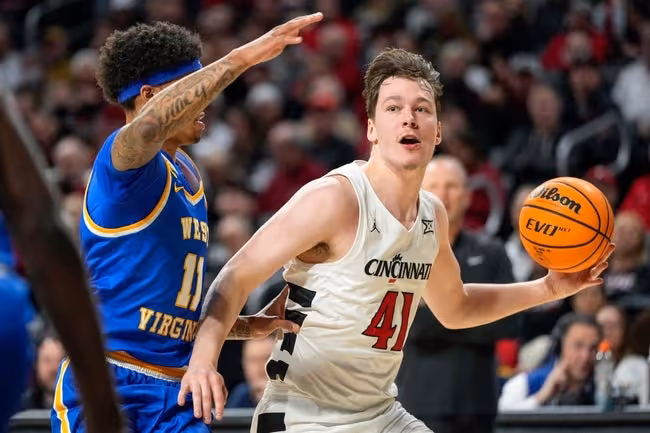 Basketball, Person, Playing Basketball