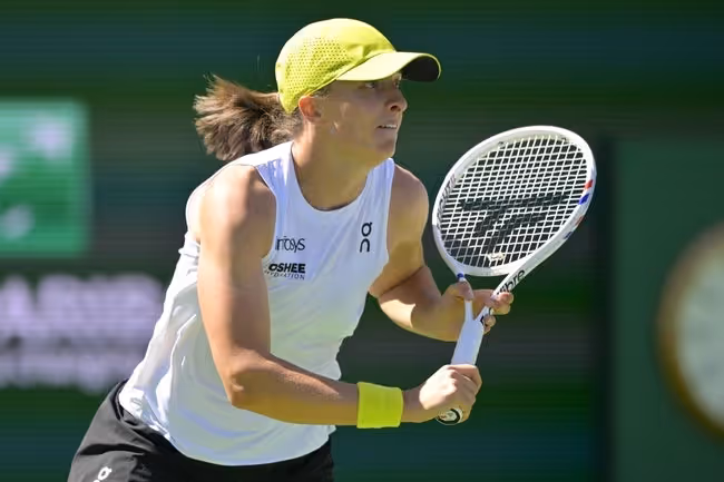 Person, Clothing, Hat