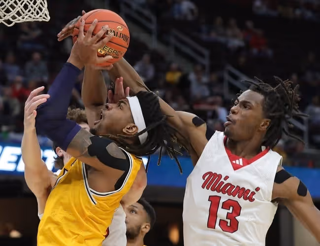 Basketball, Person, Playing Basketball