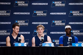 Crowd, Person, Press Conference