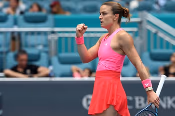 Adult, Female, Person