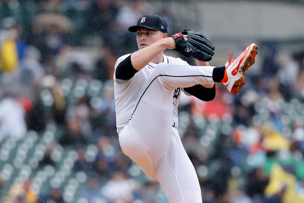 Jun 19, 2025; Detroit, Michigan, USA;  Detroit Tigers pitcher Tarik Skubal (29) pitches in the first inning against the Pittsburgh Pirates at Comerica Park. Mandatory Credit: Rick Osentoski-Imagn Images