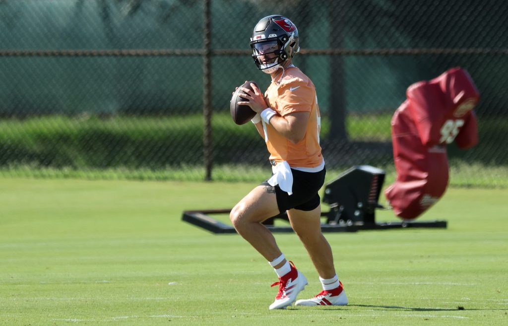 Jun 11, 2025; Tampa, FL, USA; Tampa Bay Buccaneers quarterback Baker Mayfield (6) works out at One Buc Place. Mandatory Credit: Kim Klement Neitzel-Imagn Images