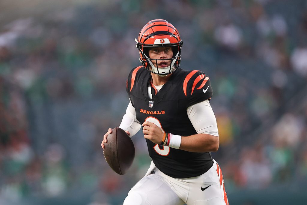 Aug 7, 2025; Philadelphia, Pennsylvania, USA; Cincinnati Bengals quarterback Joe Burrow (9) in action against the Philadelphia Eagles at Lincoln Financial Field. Mandatory Credit: Bill Streicher-Imagn Images