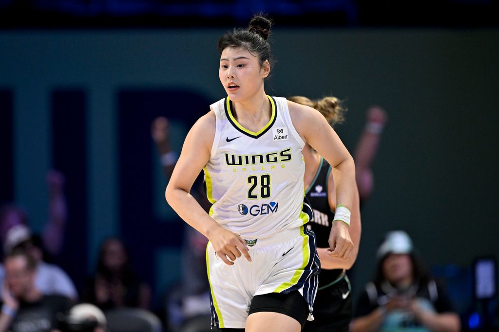 Aug 8, 2025; Arlington, Texas, USA; Dallas Wings center Li Yueru (28) in action during the game between the Dallas Wings and the New York Liberty at College Park Center. Mandatory Credit: Jerome Miron-Imagn Images