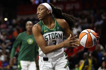 Aug 24, 2025; Washington, District of Columbia, USA; Seattle Storm forward Nneka Ogwumike (3) warms up before a game against the Washington Mystics at CareFirst Arena. Mandatory Credit: Daniel Kucin Jr.-Imagn Images
