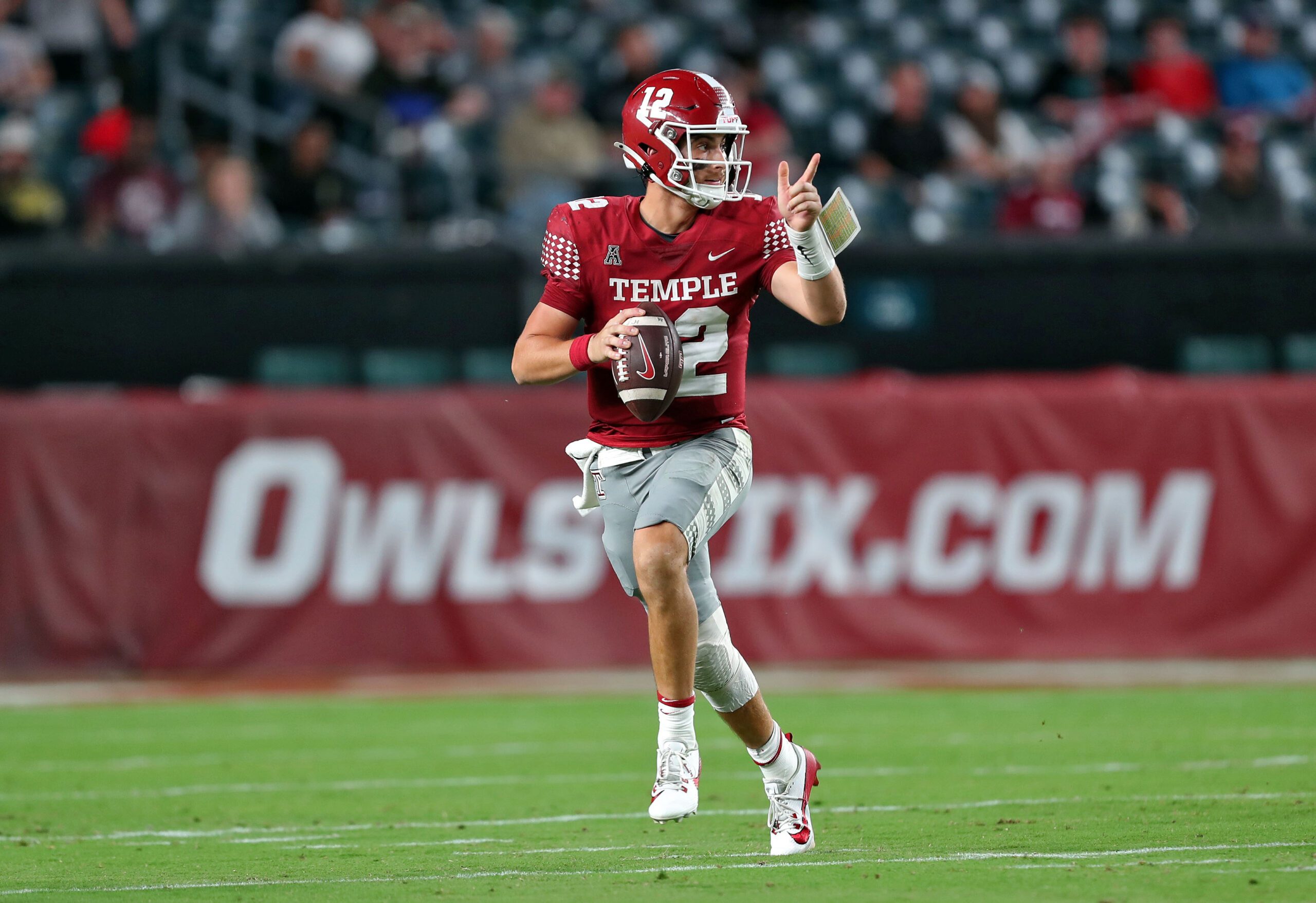 Sep 26, 2024; Philadelphia, Pennsylvania, USA; Temple Owls quarterback Evan Simon (12) looks to pass against the Army Black Knights during the first half at Lincoln Financial Field. Mandatory Credit: Danny Wild-Imagn Images