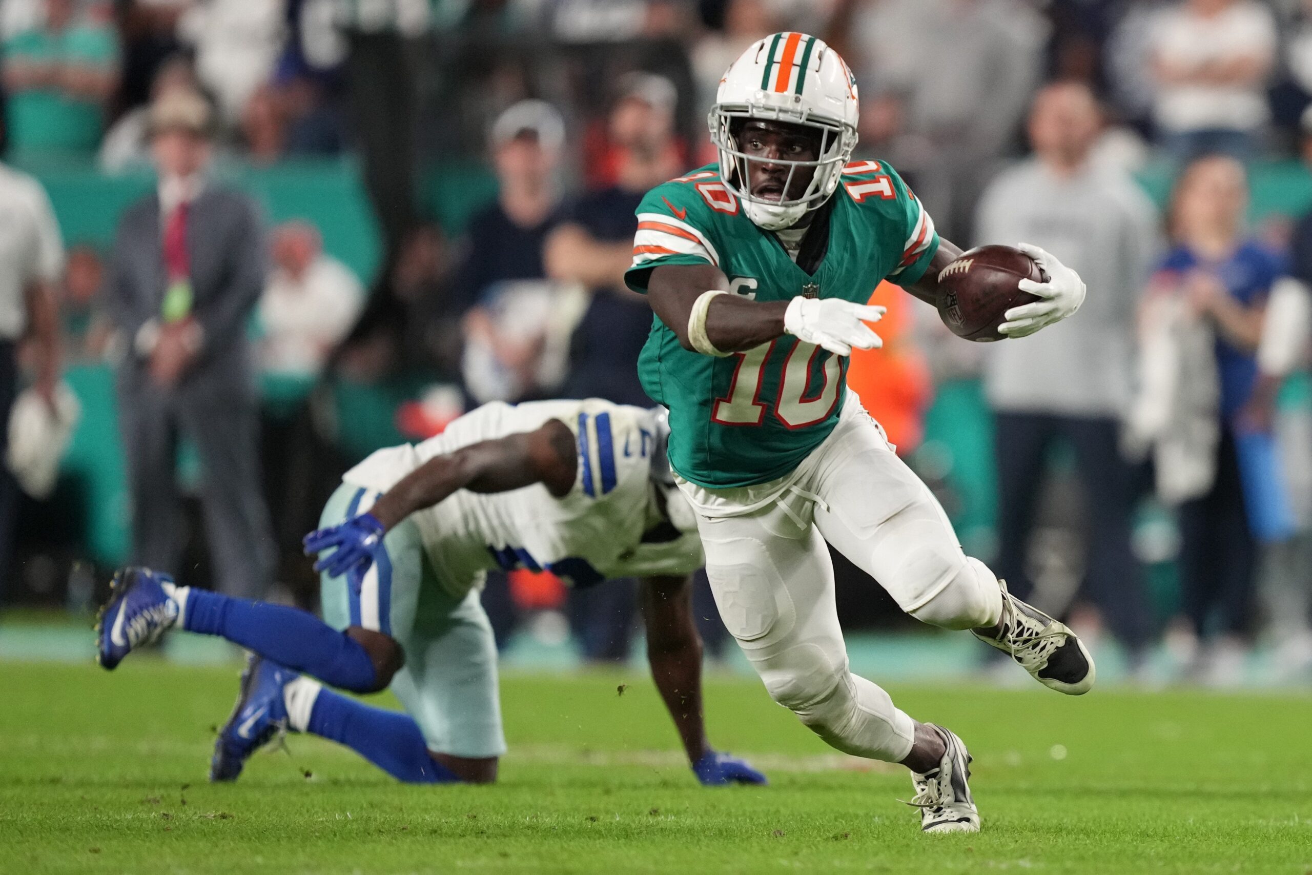 9. Tyreek Hill, Miami Dolphins (2023) - 376.4 points