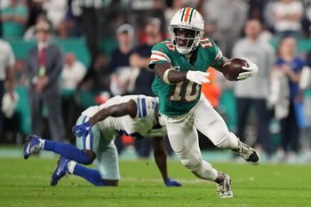 9. Tyreek Hill, Miami Dolphins (2023) - 376.4 points