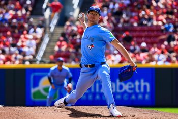 Sep 1, 2025; Cincinnati, Ohio, USA; Toronto Blue Jays starting pitcher Chris Bassitt (40) pitches against the Cincinnati Reds in the first inning at Great American Ball Park. Mandatory Credit: Katie Stratman-Imagn Images