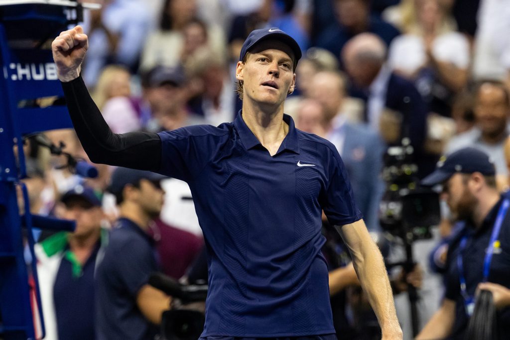 Sep 5, 2025; Flushing, NY, USA; Jannik Sinner of Italy celebrates his victory over Felix Auger-Aliassime of Canada in the semifinal of the men’s singles at the US Open at Arthur Ashe Stadium in Billie Jean King National Tennis Center. Mandatory Credit: Mike Frey-Imagn Images