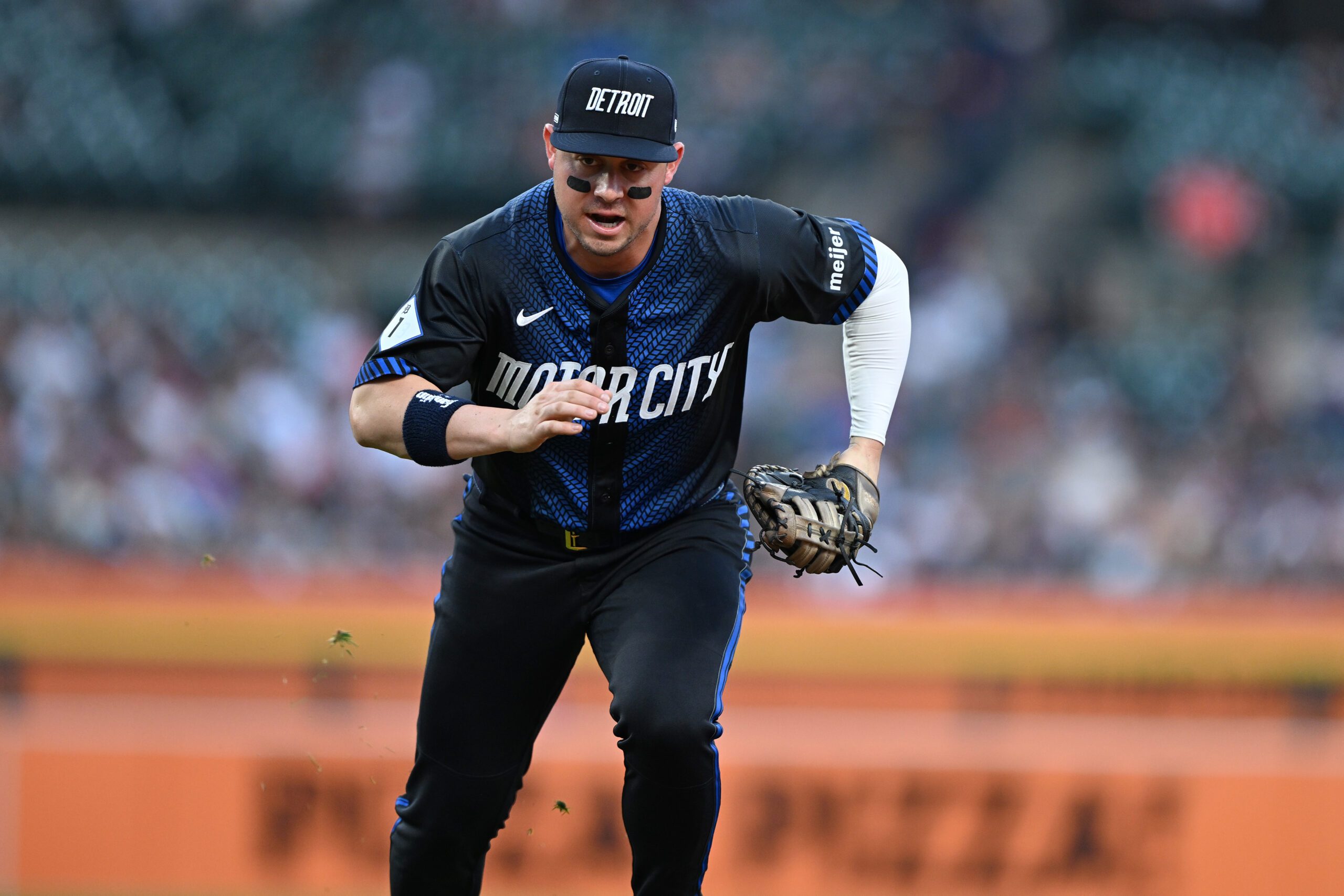 Sep 19, 2025; Detroit, Michigan, USA; Detroit Tigers first baseman Spencer Torkelson (20) runs to first base to complete an unassisted out on Atlanta Braves left fielder Jurickson Profar (not pictured) in the second inning at Comerica Park. Mandatory Credit: Lon Horwedel-Imagn Images