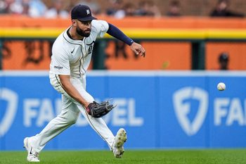 Detroit Tigers outfielder Riley Greene (31) catches a fly ball against Atlanta Braves during the seventh inning at Comerica Park in Detroit on Sunday, Sept. 21, 2025.