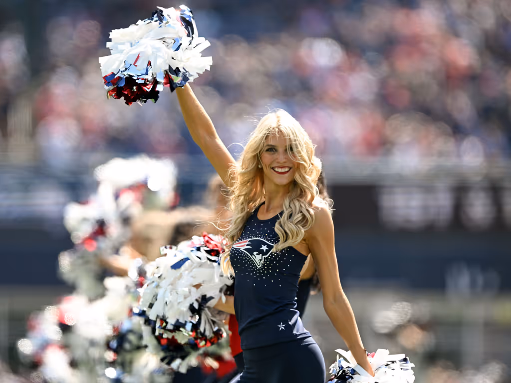 Adult, Female, Person