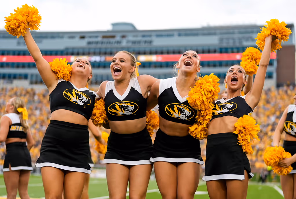 Adult, Female, Person