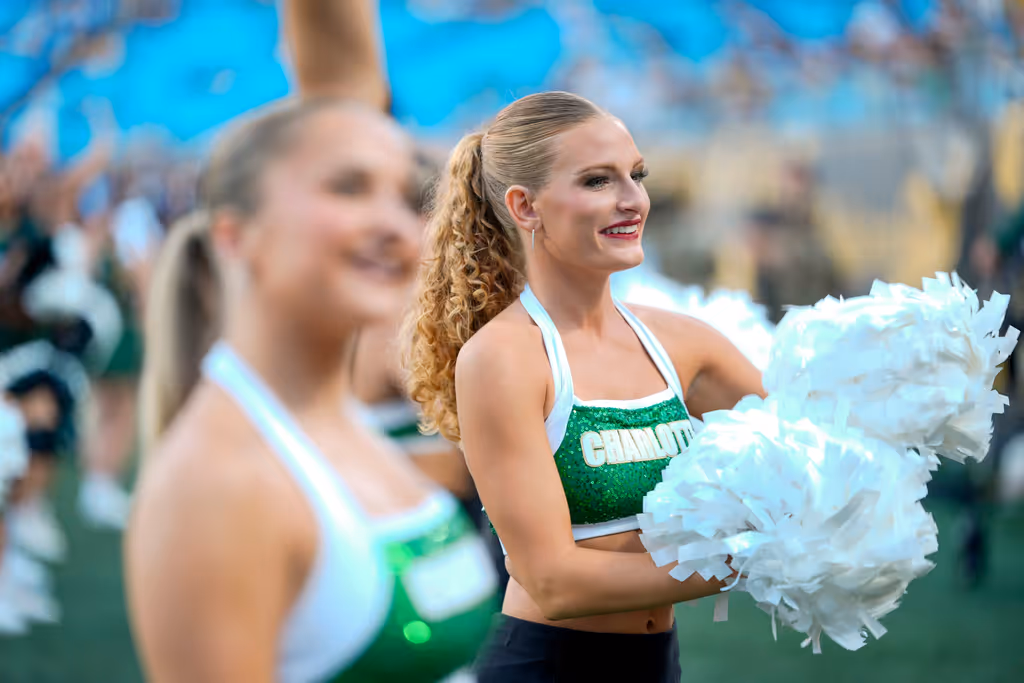 Adult, Female, Person