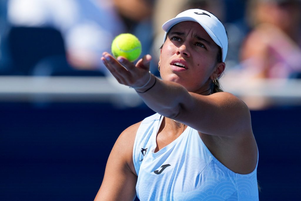 Aug 11, 2025; Cincinnati, OH, USA; Jessica Bouzas Maneiro (ESP) serves against Taylor Townsend (USA) during the Cincinnati Open at the Lindner Family Tennis Center. Mandatory Credit: Aaron Doster-Imagn Images