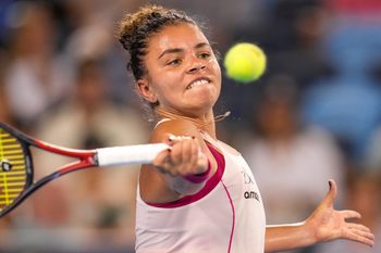 Jasmine Paolini returns a shot in the Cincinnati Open quarterfinal match between Coco Gauff and Jasmine Paolini at the Lindner Family Tennis Center in Mason, Ohio, on Friday, Aug. 15, 2025. Paolini won 2-6, 6-4, 6-3.
