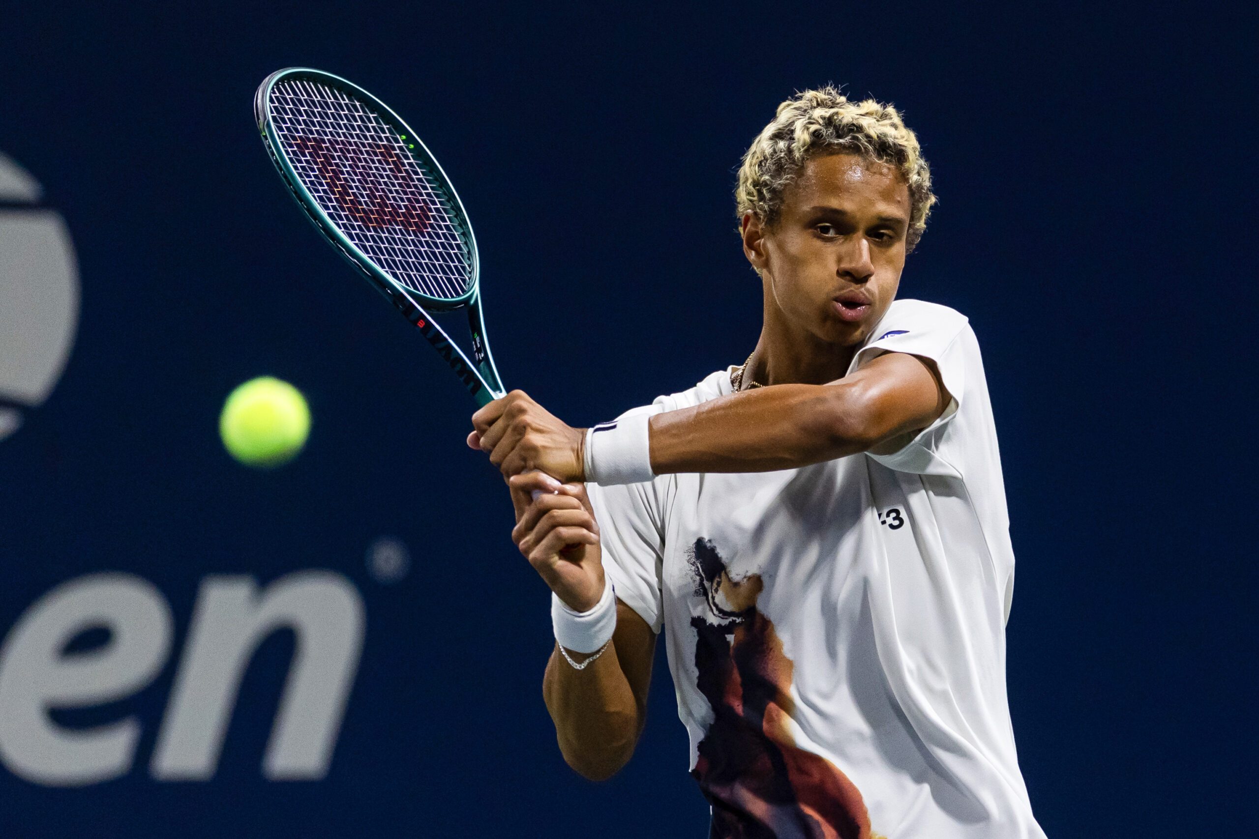 Aug 25, 2025; Flushing, NY, USA; Gabriel Diallo of Canada in action against Damir Dzumhur of Bosnia and Herzegovina in the first round of the men’s singles at the US Open at Billie Jean King National Tennis Centre. Mandatory Credit: Mike Frey-Imagn Images