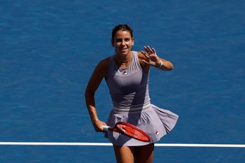 Aug 27, 2025; Flushing, NY, USA; Emma Navarro (USA) waves to the crowd after her match against Caty McNally (USA) (not pictured) on day four of the 2025 US Open tennis tournament at Billie Jean King USTA National Tennis Center. Mandatory Credit: Geoff Burke-Imagn Images