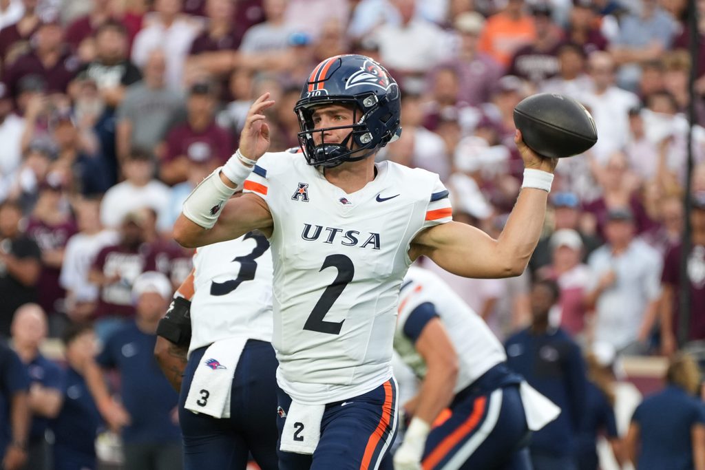 Aug 30, 2025; College Station, Texas, USA; UTSA Roadrunners quarterback Owen McCown (2) makes a throw in the first quarter agains the Texas A&M Aggies at Kyle Field. Mandatory Credit: Sean Thomas-Imagn Images