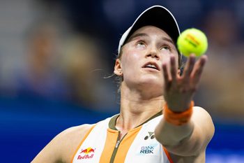 Aug 31, 2025; Flushing, NY, USA; Elena Rybakina of Kazakhstan serves against Marketa Vondrousova of Czech Republic in the fourth round of the women’s singles at the US Open at Arthur Ashe Stadium in Billie Jean King National Tennis Center. Mandatory Credit: Mike Frey-Imagn Images