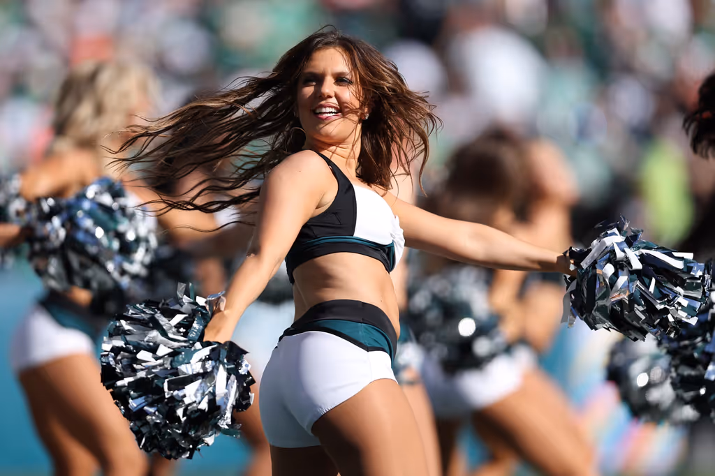 Adult, Female, Person