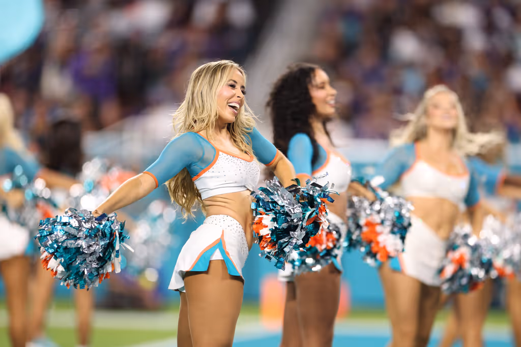 Adult, Female, Person