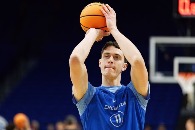 Basketball, Person, Playing Basketball