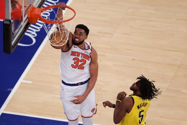 Basketball, Person, Playing Basketball