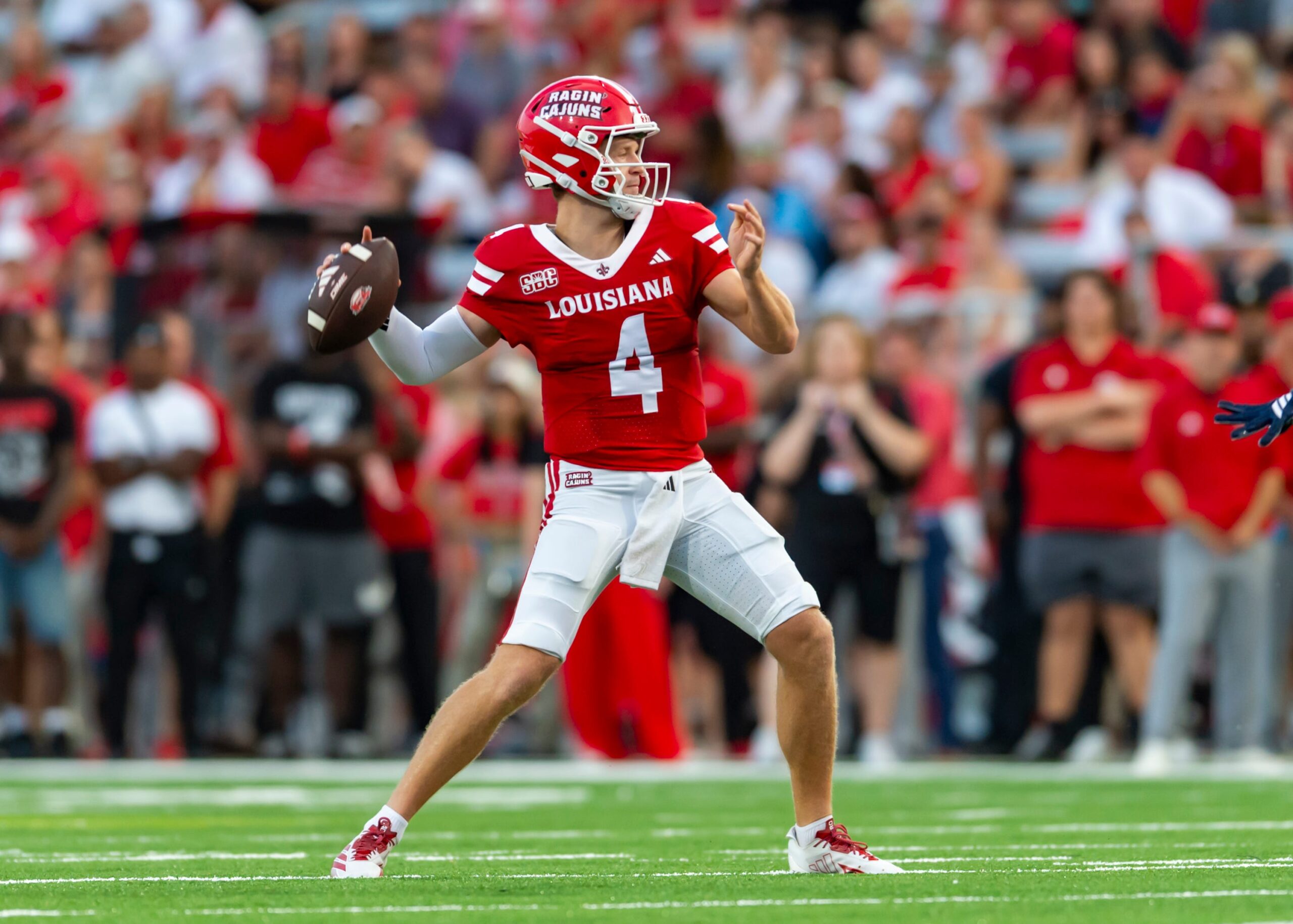 Cajuns quarterback Walker Howard 4, Louisianas Ragin Cajuns take on Rice. Saturday, Aug. 30, 2025.