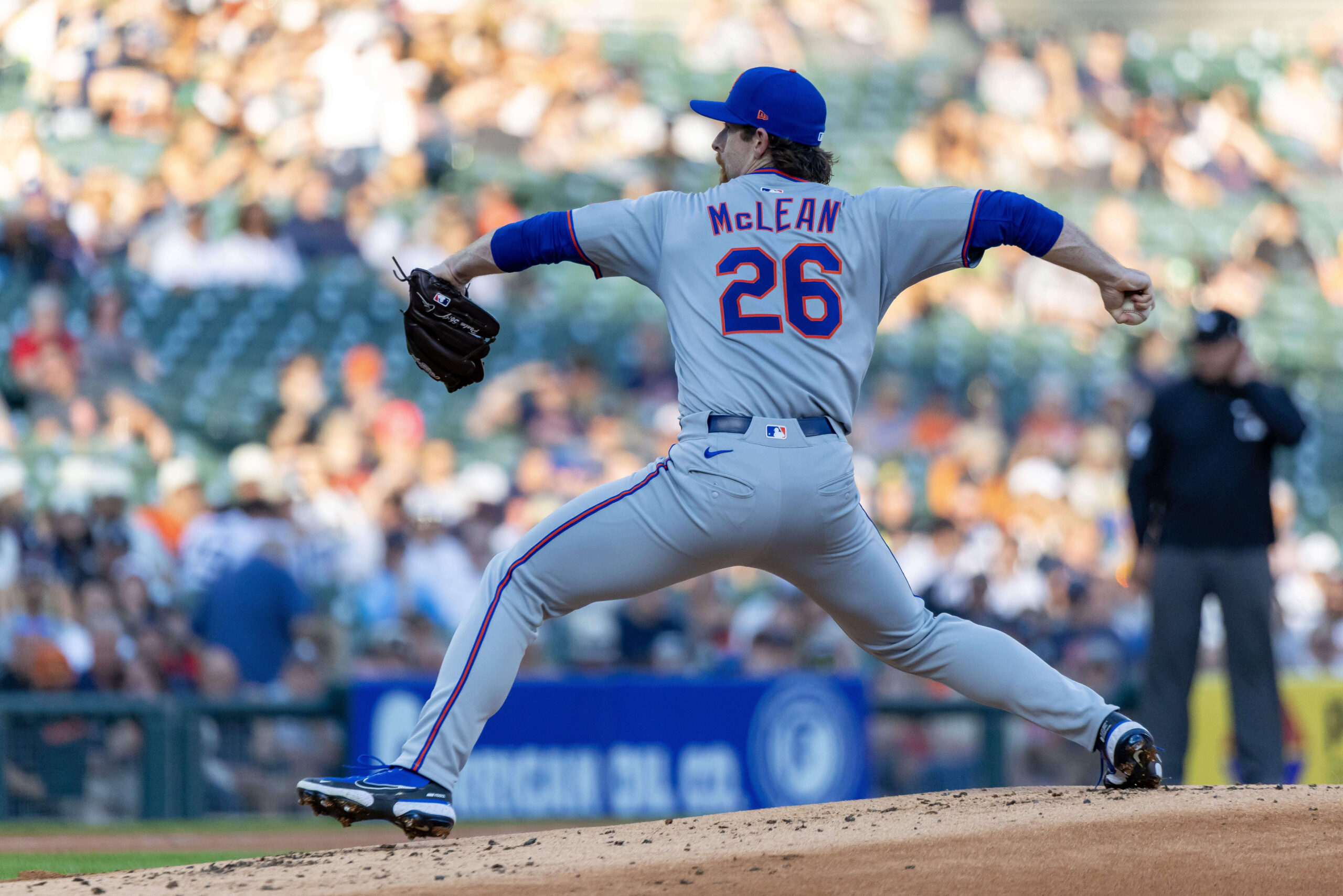 Sep 2, 2025; Detroit, Michigan, USA; New York Mets starting pitcher Nolan McLean (26) delivers in the first inning against the Detroit Tigers at Comerica Park. Mandatory Credit: David Reginek-Imagn Images