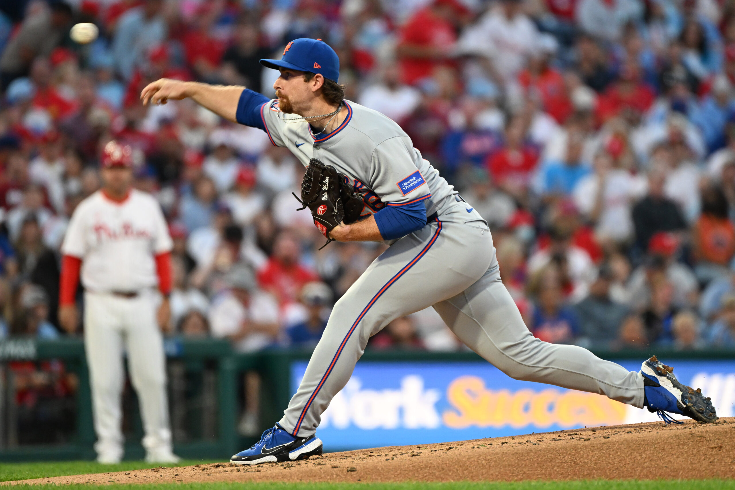 Sep 8, 2025; Philadelphia, Pennsylvania, USA; New York Mets pitcher Nolan McLean (26) throws a pitch during the first inning against the Philadelphia Phillies at Citizens Bank Park. Mandatory Credit: Eric Hartline-Imagn Images
