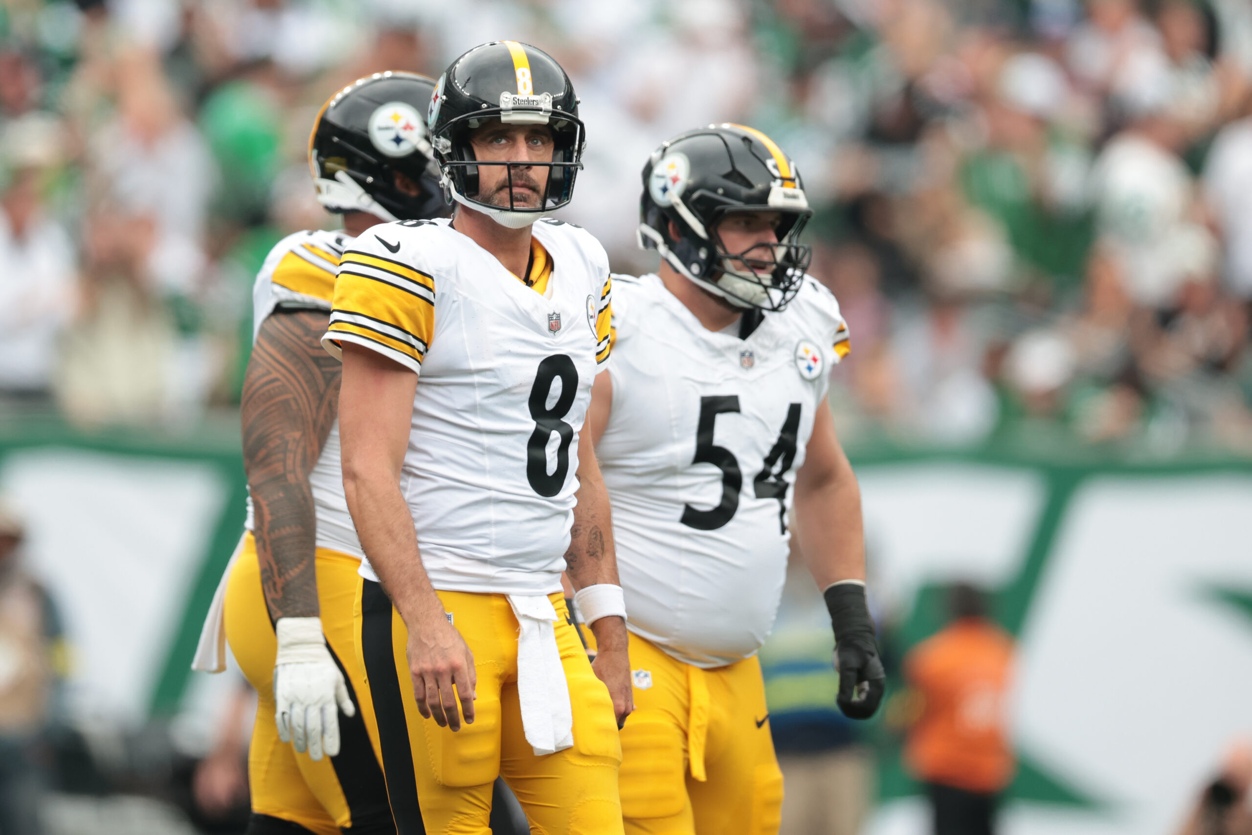 Sep 7, 2025; East Rutherford, New Jersey, USA; Pittsburgh Steelers quarterback Aaron Rodgers (8) look up during the game against the New York Jets at MetLife Stadium. Mandatory Credit: Vincent Carchietta-Imagn Images