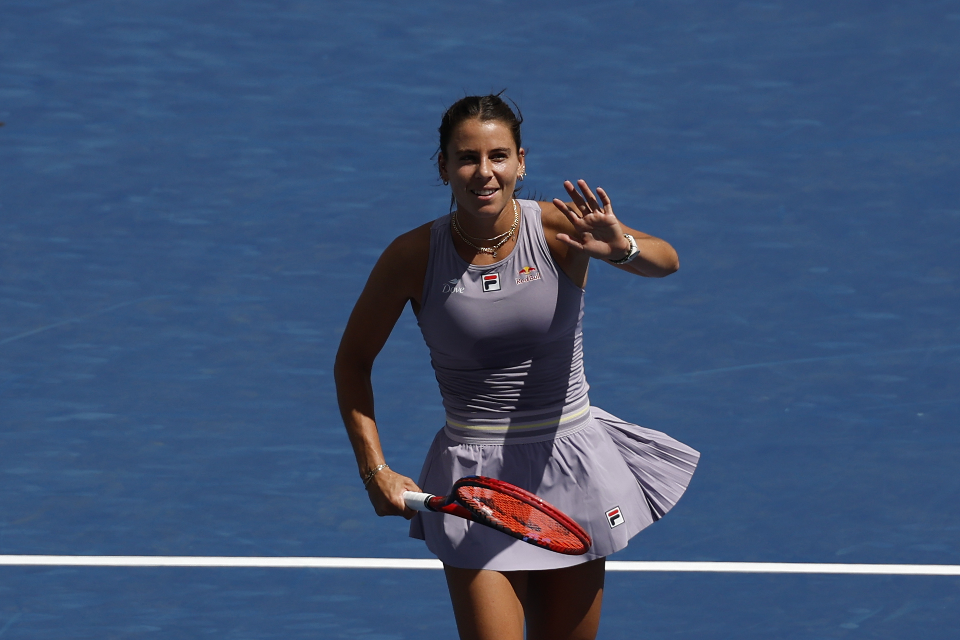 Aug 27, 2025; Flushing, NY, USA; Emma Navarro (USA) waves to the crowd after her match against Caty McNally (USA) (not pictured) on day four of the 2025 US Open tennis tournament at Billie Jean King USTA National Tennis Center. Mandatory Credit: Geoff Burke-Imagn Images
